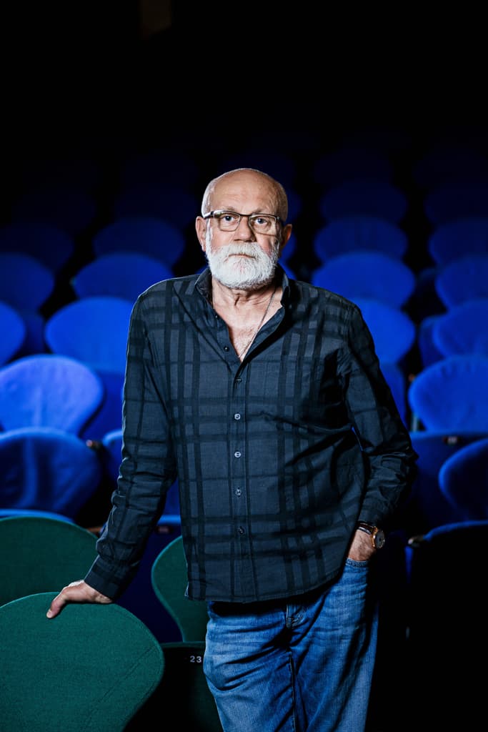 Фесько в мастерской